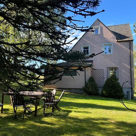 K Zastavce 557 Villa Kovarska Luaran gambar